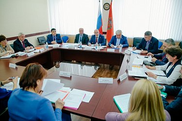 Аркадий Швецов: «На развитие дорожных сетей Оренбургской и Орской агломераций будет направлено 593 млн рублей»