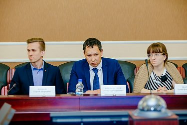 Состоялось заседание Молодежного парламента региона