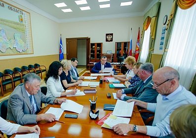 Идет подготовка к парламентской сессии