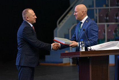Спортсмены получают выплату на жилье