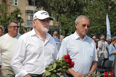 Иван Дикман принял участие в открытии памятного знака «Русским морякам от благодарных потомков»