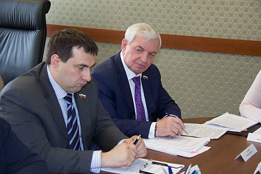 Основной вопрос – изменения в областной бюджет