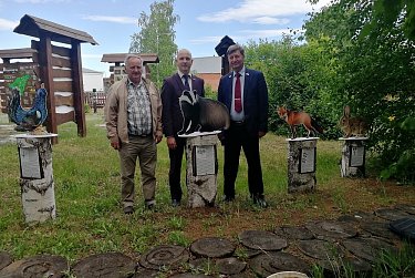 Депутаты побывали в Бузулукском бору