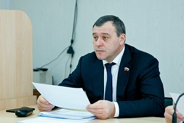 Депутаты провели День информации в Беляевском районе