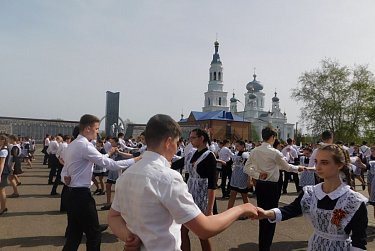 Ольга Хромушина: «Пусть ни одно поколение не узнает ужасов войны»