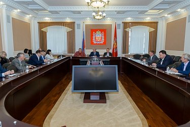 Первое осеннее заседание ЗС пройдет в октябре
