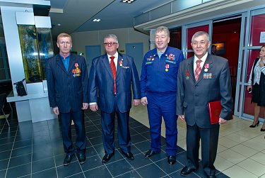 20 лет в ветеранском строю