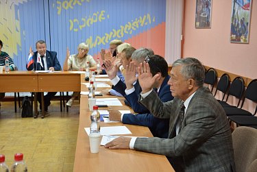 Активисты народного фронта проинспектировали состояние дорог 