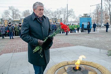 В память о Неизвестном Солдате