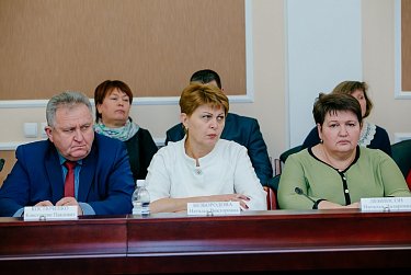 Александр Трубников: «Работа над бюджетом региона будет строиться в тесном взаимодействии депутатов и Правительства области»