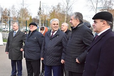 Жить по законам