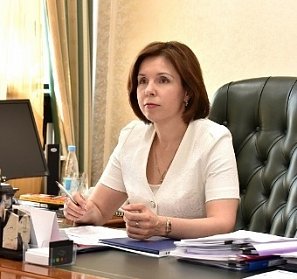 Жанна Ермакова: «Динамика развития экономики не может быть положительной без четко ориентированной социальной стратегии»
