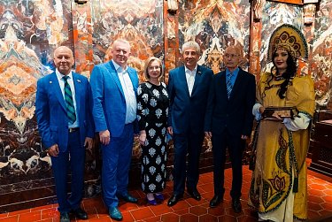 В оренбургском Эрмитаже – единственная в мире «Яшмовая комната»