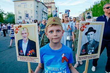 В едином строю памяти