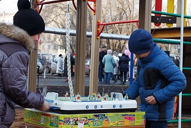 В Бузулуке торжественно открыты благоустроенные дворовые территории