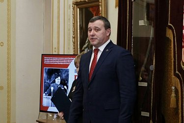 Знать историю своей страны