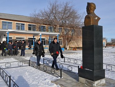 Ермек Алкулов: «Героев Отечества знаем и помним» 