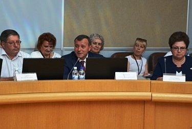 В слове «мы» – сто тысяч «я»