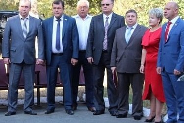 В Орске открыта мемориальная доска заслуженному санитарному врачу России