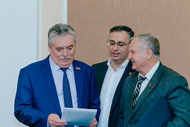 Доходная и расходная части областного бюджета будут увеличены