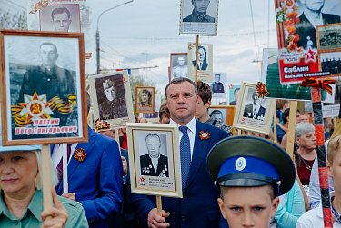 В едином строю памяти