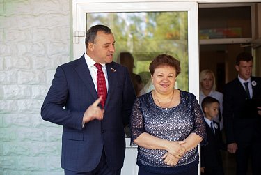 Олег Димов: «Сегодняшний радостный солнечный день открывает новый учебный год»