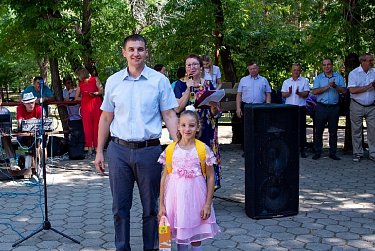 Соберем в школу вместе