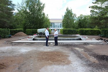 Сергей Салмин: «В территориях округа полным ходом идут ремонтные работы социальных объектов»