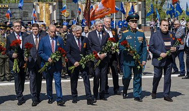 Оренбург почтил память погибших в Великой Отечественной войне