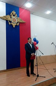 Орские полицейские принимают поздравления