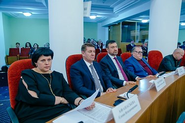 Парламент региона провел заседание