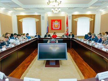 Доходная и расходная части областного бюджета будут увеличены