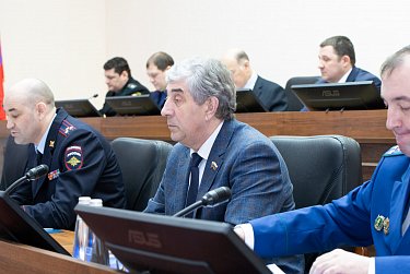 Сергей Грачев: «Законодательная власть должна иметь полную и объективную информацию о состоянии уровня преступности в регионе»