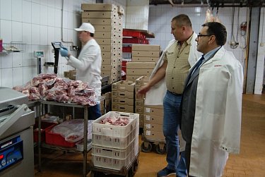 Сергей Бабин встретился с коллективом мясокомбината «Сорочинский»