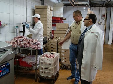 Сергей Бабин встретился с коллективом мясокомбината «Сорочинский»