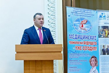 Олег Димов: «Отечественная медицина всегда была сильна учеными и научными школами»