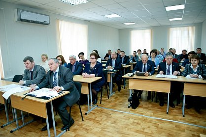 Депутаты провели День информации в Беляевском районе