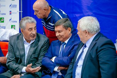 Оренбургский клуб «Факел-Газпром» разгромил шведский «Эслев»