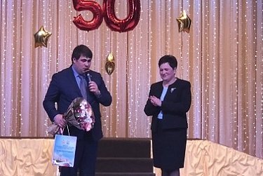 Дамир Фахрутдинов поздравил школу Оренбурга с юбилеем