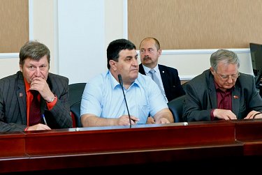 Парламентский час