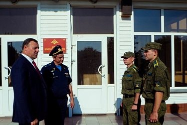 Олег Димов поздравил 117-й полк с Днем Военно-воздушных сил РФ