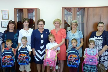 Депутат представляет интересы граждан