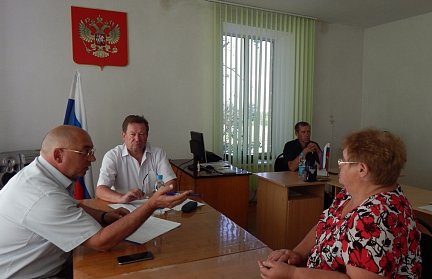 Евгений Малюшин провел прием граждан