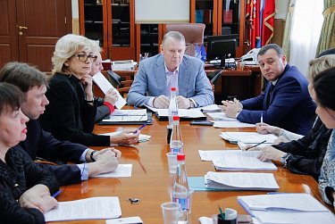 Профильный комитет рекомендовал к принятию ряд законопроектов