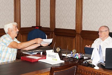 Иван Дикман разбирался с обращениями бузулучан