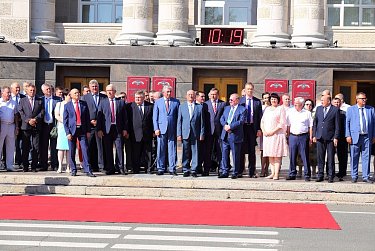 Заслуженная награда педагогам