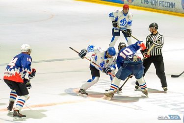 Первый хоккейный турнир, посвященный памяти С.А.Гаврилина