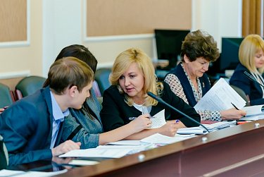 О распределении бюджетных средств в сфере здравоохранения