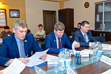 Поправки в закон смогут частично помочь в решении проблемы отсутствия сотовой связи в отдаленных территориях