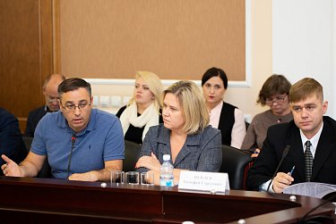 В областном парламенте приступят к рассмотрению бюджета